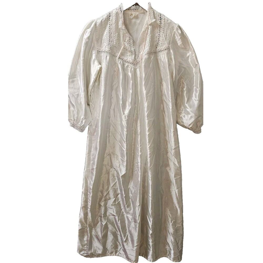 Vintage Llise Stevens Nightgown White Satin Flannel‎ Lined Lace Trim Long Lrg 42